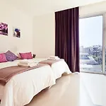 Charmsuites Nou Rambla