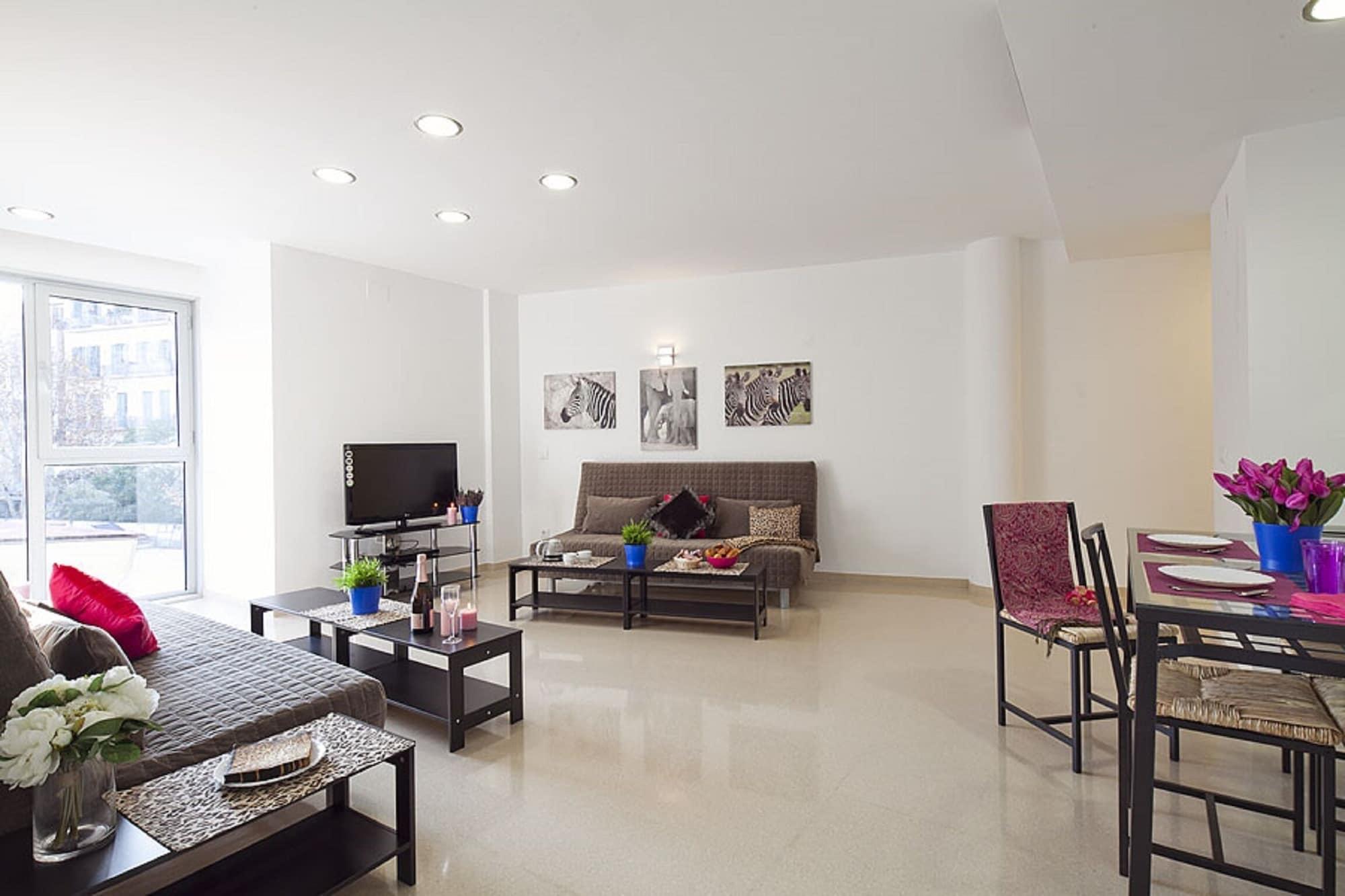 Charmsuites Nou Rambla Apartment
