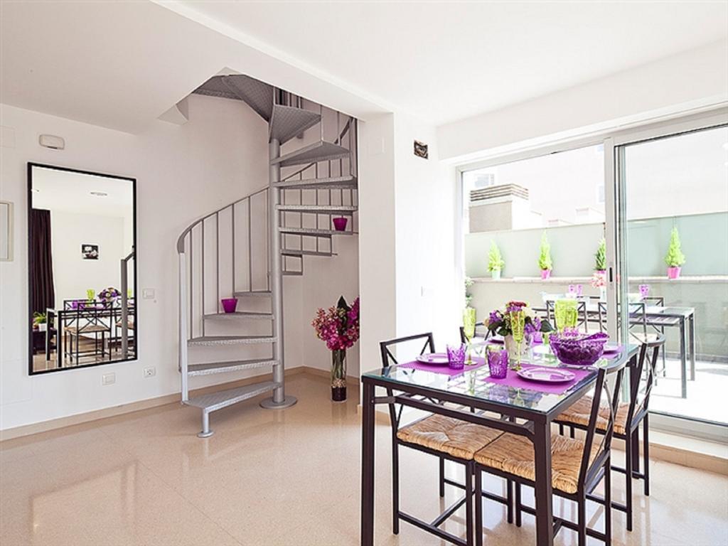 Appartamento Charmsuites Nou Rambla